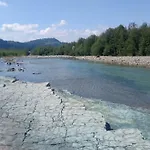 Σπίτι διακοπών берлога 2 *